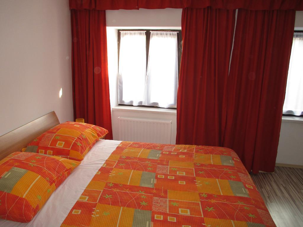 Studio Brnat Apartment Kobarid Ruang foto