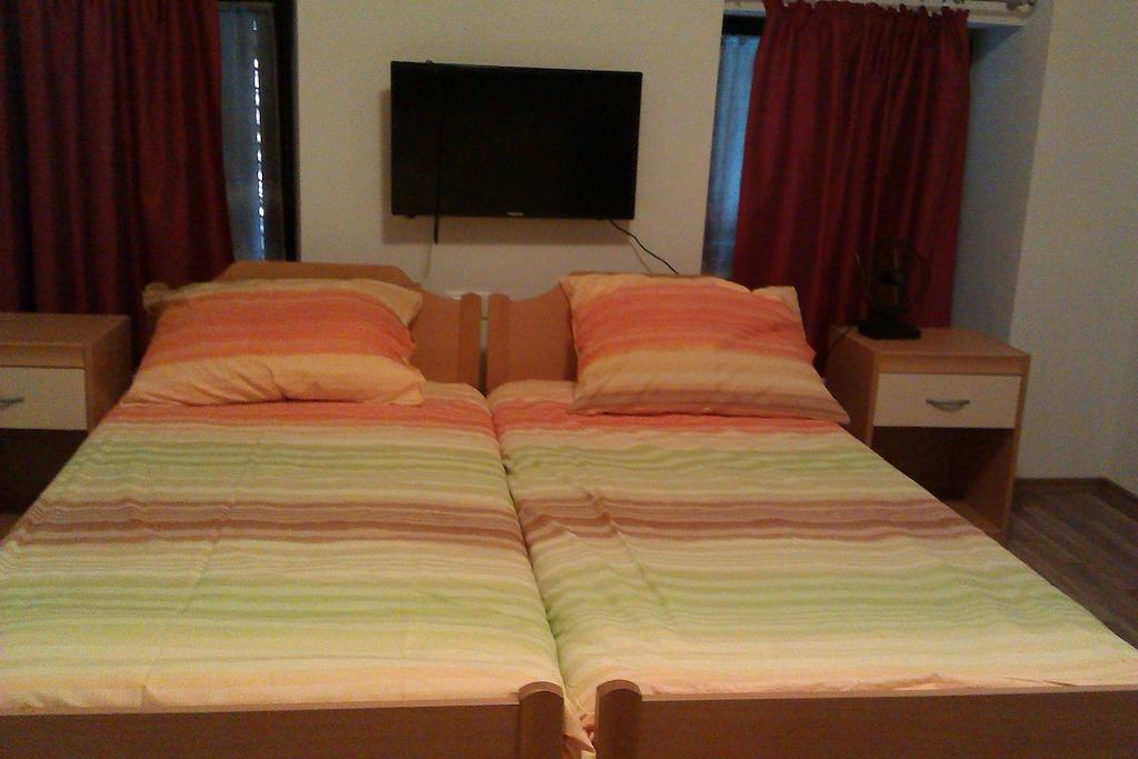 Studio Brnat Apartment Kobarid Ruang foto